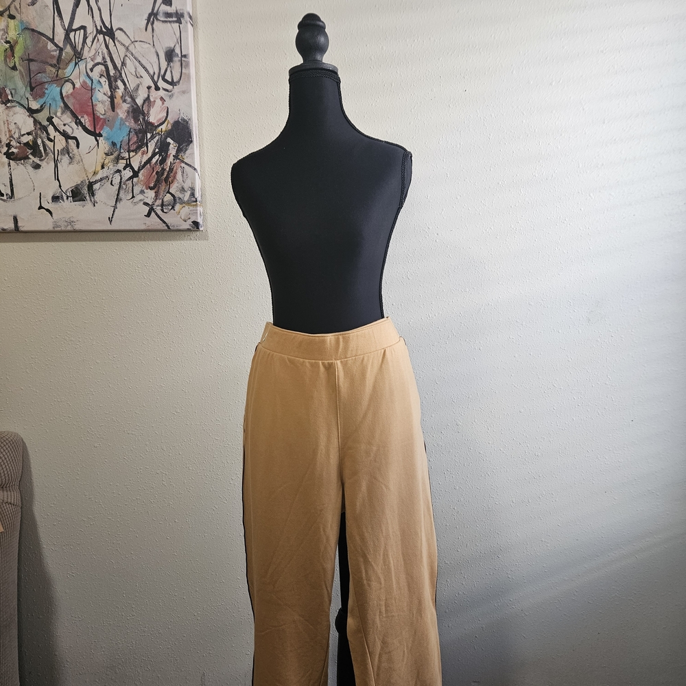 Black. Bold. Bougie Sweat/Jogger